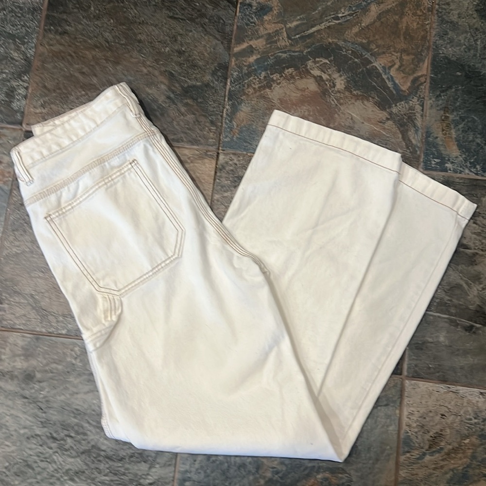 White Boyfriend Jeans - Picture 3 of 7